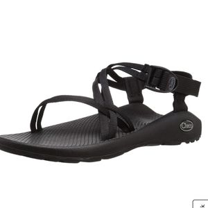 Chaco size 9